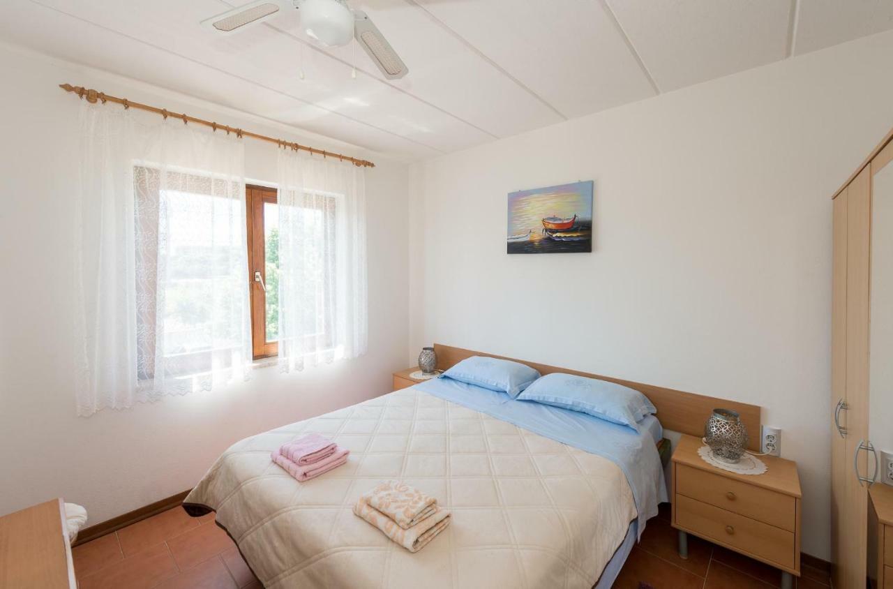 Apartment Meridiana Rovinj Exteriör bild