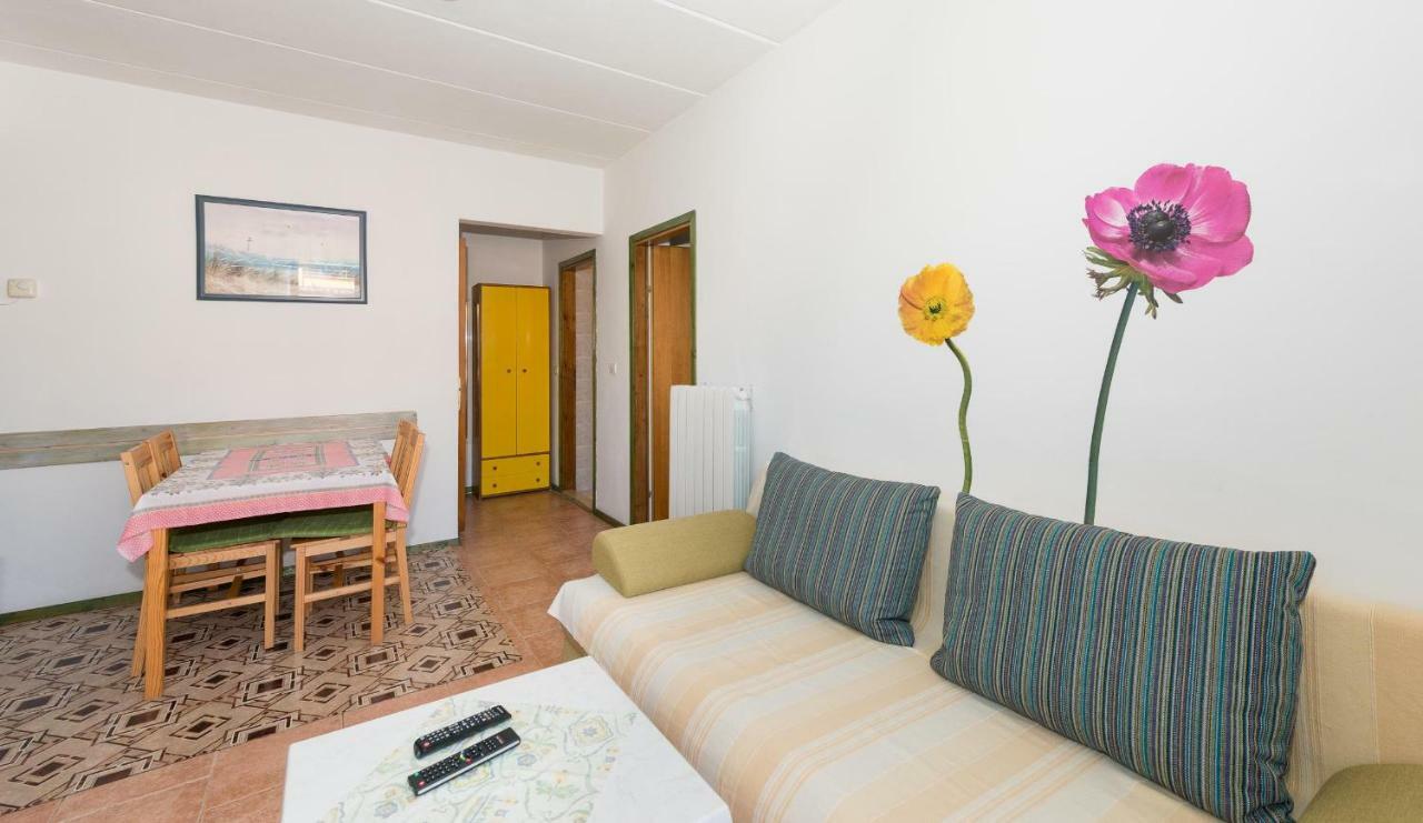 Apartment Meridiana Rovinj Exteriör bild